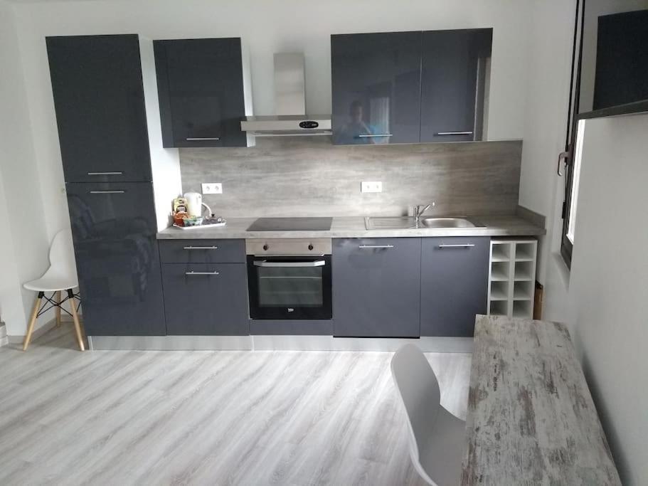 Charmant Appartement T2 Neuf ,Calme Tout Confort. Cases-de-Pene المظهر الخارجي الصورة